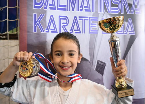 Fotografija 28 - Borci KK 'Okit' Vodice iz Ploča se vratili sa 17 zlata, 9 srebra i 4 bronce