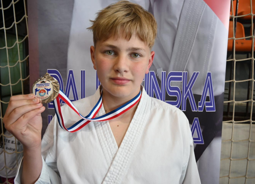 Fotografija 24 - Borci KK 'Okit' Vodice iz Ploča se vratili sa 17 zlata, 9 srebra i 4 bronce