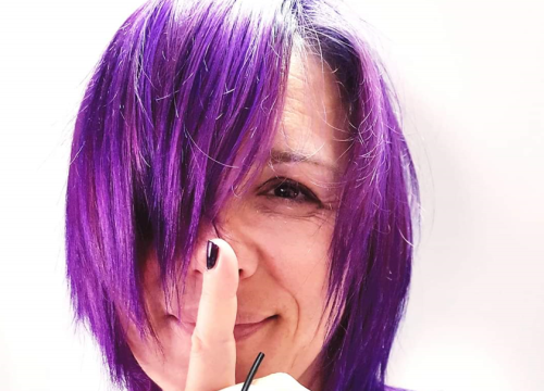 Nakit šibenske dizajnerice Sanje Kljajić nosi i Dino Jelusić