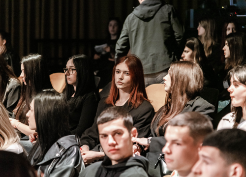 Fotografija 5 - Na radionici 'Dalmatinski đir, europska priča' u Arsenu mladi se pripremali za EU izbore