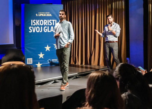 Fotografija 23 - Na radionici 'Dalmatinski đir, europska priča' u Arsenu mladi se pripremali za EU izbore