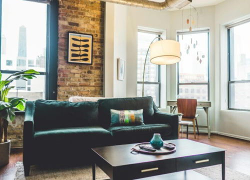 Evo kako se riješiti ustajalog mirisa u kući