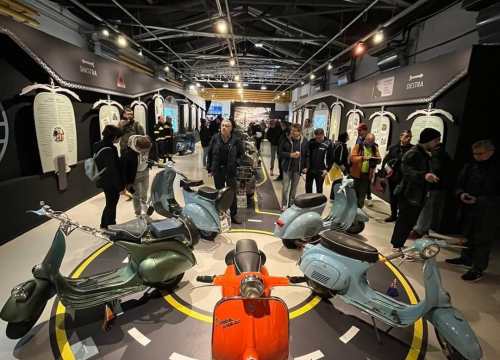 Fotografija 14 - Članovi VK Šibenik sudjelovali na svečanoj povorci Vespa World Days 2024.