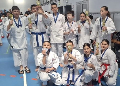 Karataši i karatašice KK Osvita na prvenstvu Dalmacije ostvarili vrhunske rezultate