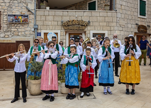 Primoštenci proslavili blagdan Gospe od Loreta