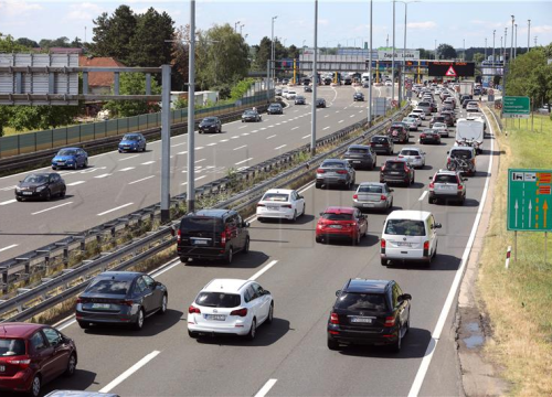 Pojačan promet na A1, A2 i A3, ponegdje kolone