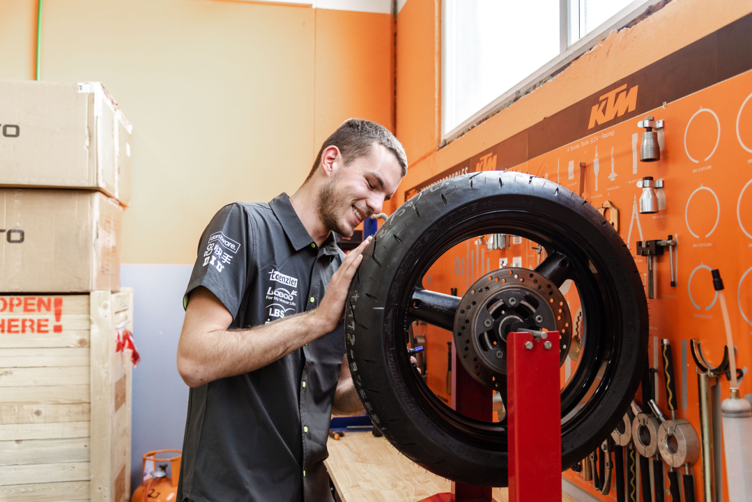 Najveći izbor motocikala i ATV vozila očekuje vas u prodajno-servisnom centru ATH Moto Šibenik!