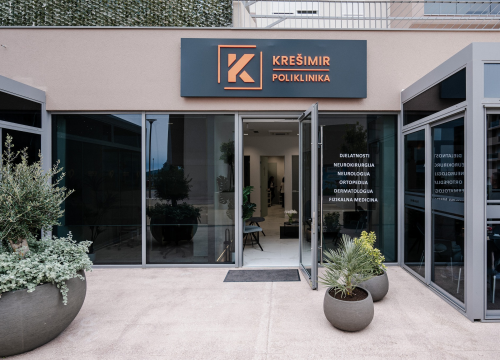 Fotografija 4 - Prof. dr. sc. Krešimir Rotim: Neurokirurgija je danas prešla u SF, a Šibenik je moje poslovno i obiteljsko opredjeljenje