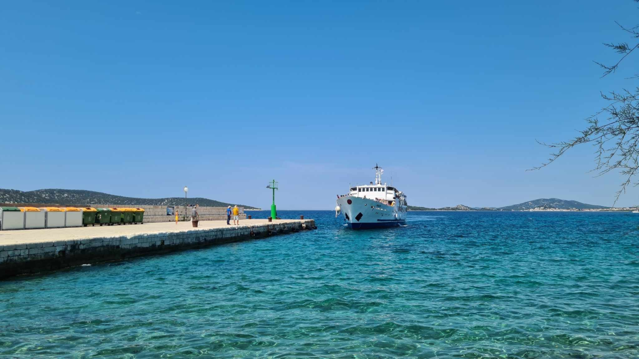 Stanovnici šibenskih otoka najavili prosvjed brodovima: 'Stanje s linijom 505 je neizdrživo'