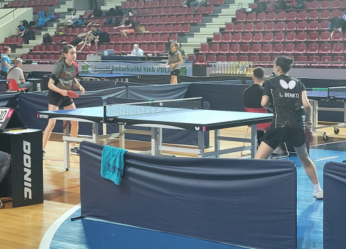 Fotografija 4 - Novi turnir, novi uspjesi: Zlato i srebro za Stolnoteniski klub Šibenik u Puli