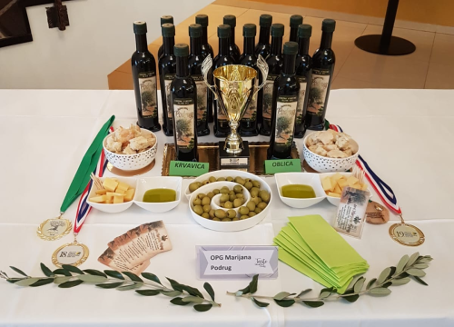 Fotografija 7 - Obitelj Podrug prvo ulje napravila je 1886. godine, a danas osvajaju zlatne medalje od Vodica do New Yorka
