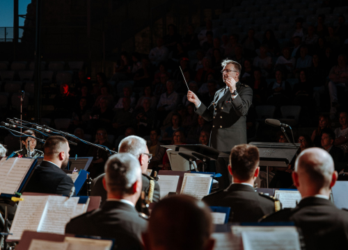 Fotografija 12 - Proslava velikog jubileja: Istinski glazbeni užitak na koncertu Kola i Orkestra HV-a na tvrđavi sv. Mihovila