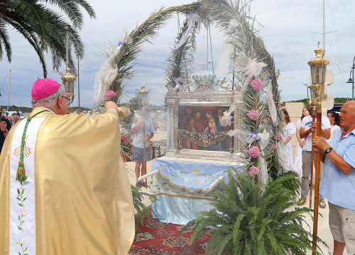 Fotografija 9 - U Rogoznici proslavljena Gospa od kapelice