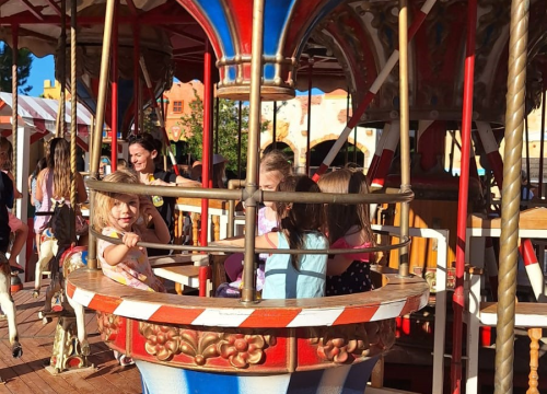 Fotografija 2 - Dalmare oduševio mališane: Djeca iz DV 'Osmijeh' uživala u Dalmalandu