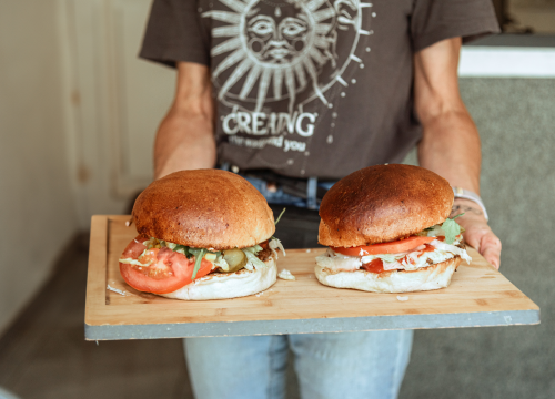 Naručite slasna jela iz Food Studija