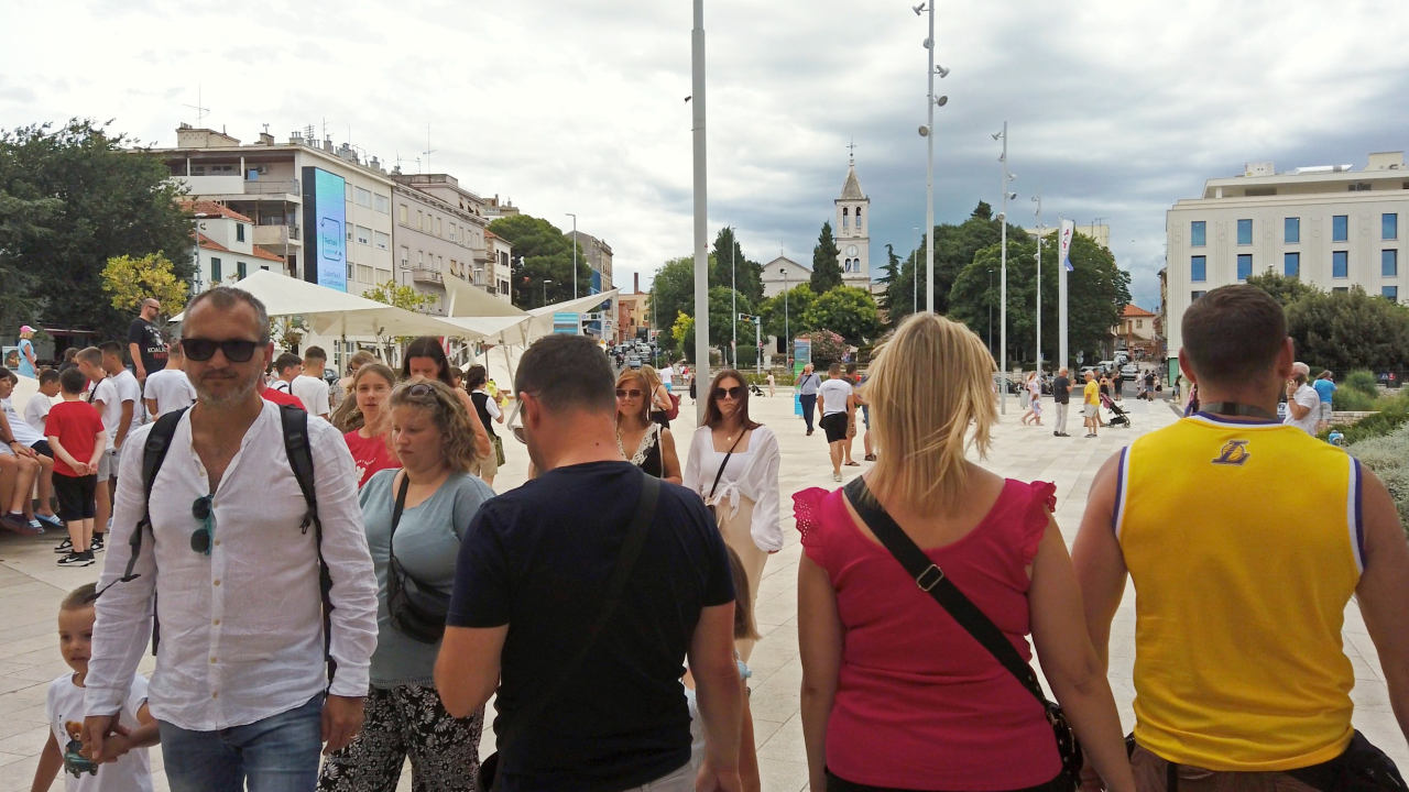 U općini Civljane susjeda tražiš dalekozorom, u Šibeniku još ne gledamo jedni drugima u pijat