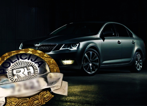 Na festivalu u Tisnom žena 'pod gasom' policajcu u civilu istrgnula s vrata značku