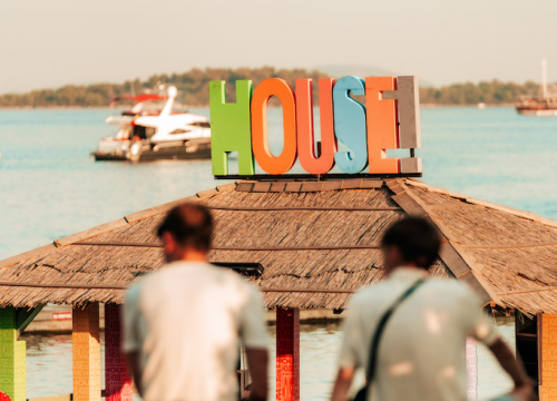 Fotografija 11 - Defected Croatia: Pet tisuća partijanera uživalo u Tisnom