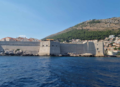 Fotografija 15 - Morska avantura  ŠibenikIN-a: Tjedan dana jedrenja do Dubrovnika, prekrasnih otoka i vala uz nezaboravnu igru dupina