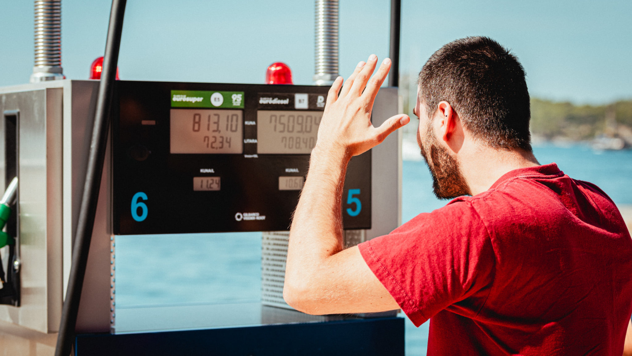 Loše vijesti za vozače: Od utorka poskupljuje gorivo