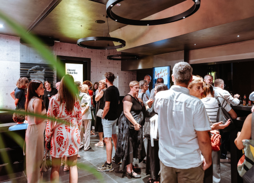 Fotografija 2 - Novi film oskarovca Denisa Tanovića sniman na Prviću: 'Filma ne bi bilo bez ljudi s otoka koji su toliko pomogli'