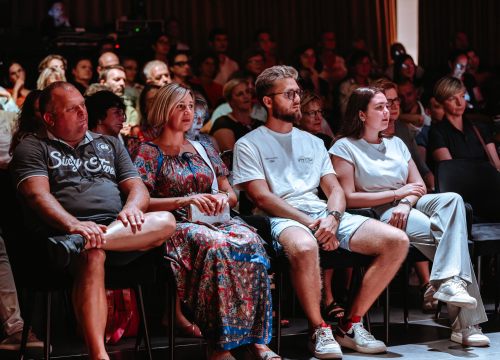 Fotografija 16 - Novi film oskarovca Denisa Tanovića sniman na Prviću: 'Filma ne bi bilo bez ljudi s otoka koji su toliko pomogli'