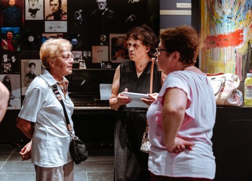 Fotografija 19 - Novi film oskarovca Denisa Tanovića sniman na Prviću: 'Filma ne bi bilo bez ljudi s otoka koji su toliko pomogli'