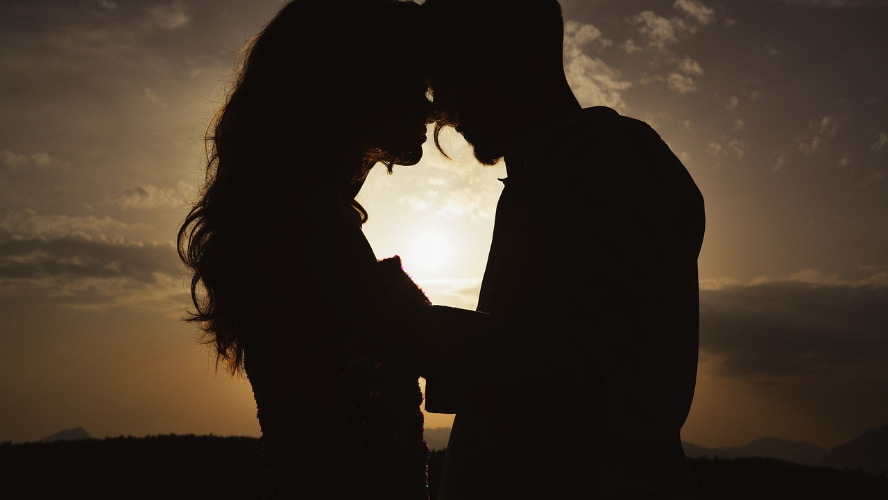 Četiri horoskopska znaka koja se u vezi predaju srcem i dušom