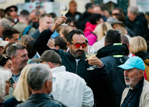 Fotografija 2 - 1. Skradinski festival rižota oduševio, tražila se porcija više