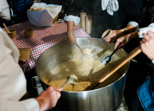 Fotografija 9 - 1. Skradinski festival rižota oduševio, tražila se porcija više
