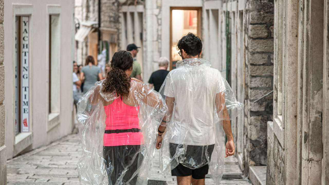 Ujutro sunčano, popodne pljuskovi s grmljavinom