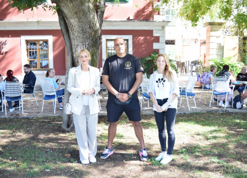 Fotografija 4 - Ispred Azimuta obilježen Svjetski dan životinja