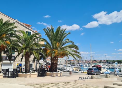 Grad Vodice uljepšat će građanima Božić,  provjerite tko će dobiti 150 eura