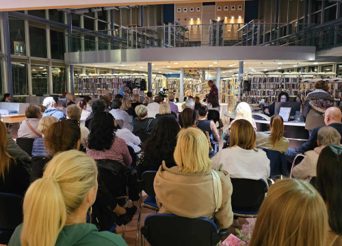 Fotografija 6 - Maja Gulin predstavila drugu zbirku poezije