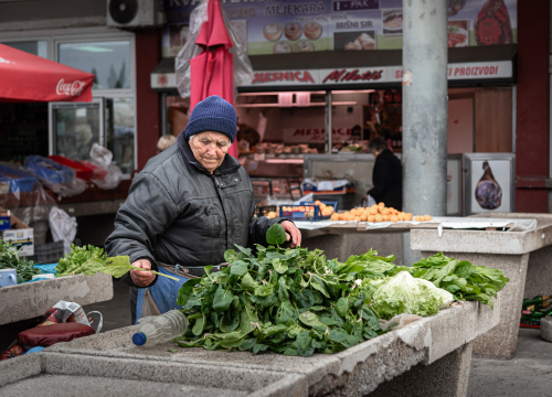 Fotografija 3 - Svakodnevica šibenske peškarije: Uobičajena ponuda, uobičajeno prigovaranje