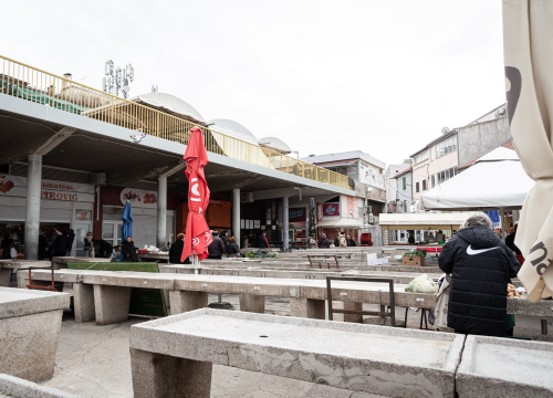 Fotografija 4 - Svakodnevica šibenske peškarije: Uobičajena ponuda, uobičajeno prigovaranje