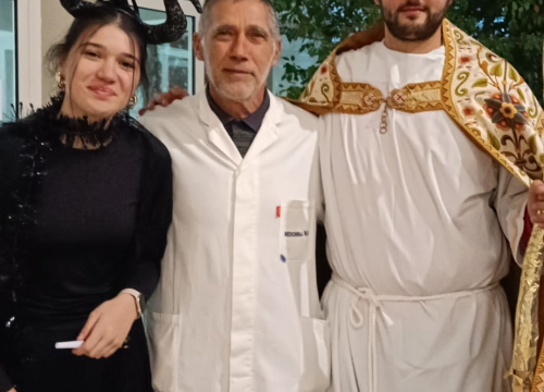 Fotografija 23 - Sveti Nikola i Krampus posjetili učenike i djelatnike Medicinske škole