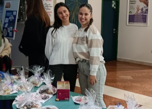 Fotografija 13 - Sveti Nikola i Krampus posjetili učenike i djelatnike Medicinske škole