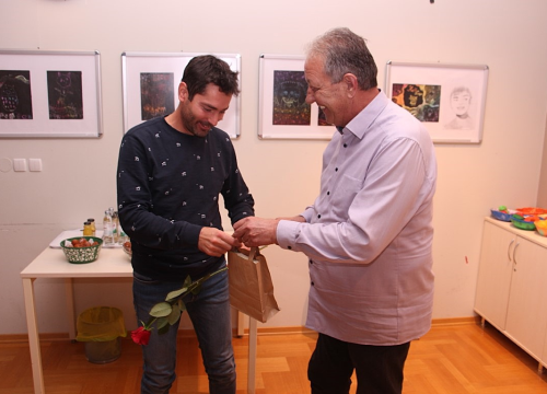 Fotografija 22 - Babyboom u Vodicama: Ove godine 90 novorođenih, gradonačelnik poklonio eure i prigodne darove