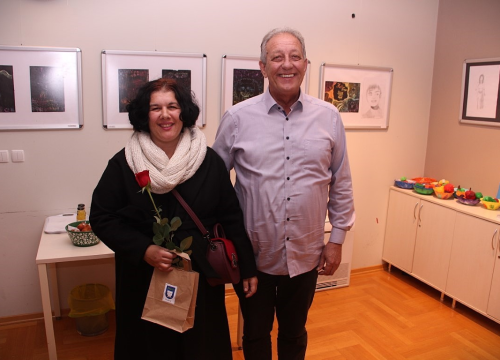 Fotografija 21 - Babyboom u Vodicama: Ove godine 90 novorođenih, gradonačelnik poklonio eure i prigodne darove