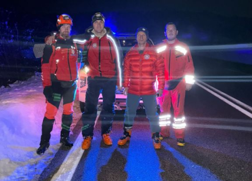 Fotografija 2 - HGSS-ovci iz Knina spasili dvojicu pastira iz dubokog snijega