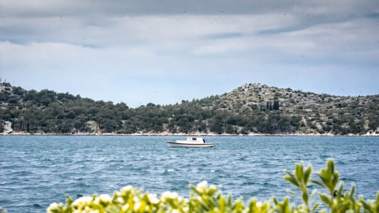Danas pretežno sunčano, ali noć bi mogla donijeti kišu