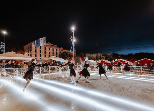 Fotografija 6 - Zagrebačke pahuljice priredile pravu bajku na šibenskom klizalištu