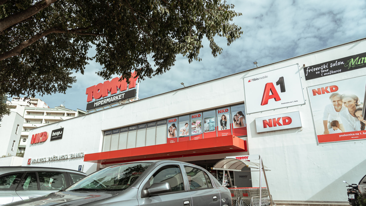 Ne propustite odličnu božićnu ponudu u novoj A1 poslovnici!