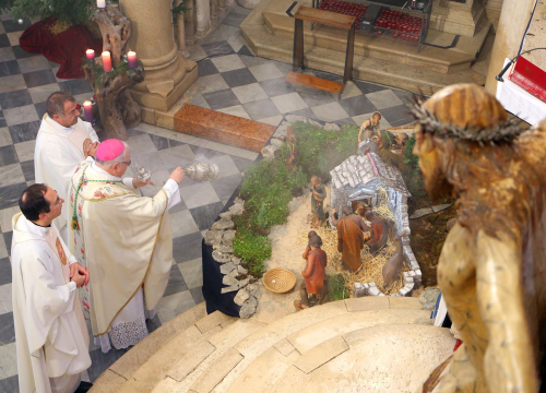 Fotografija 6 - Šibenski biskup Tomislav Rogić predvodio novogodišnje svečano misno slavlje