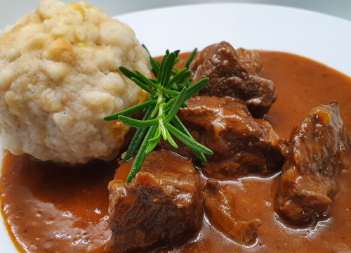 Kako omekšati žilavo meso? Trikovi s kojima će jeftiniji komadi postat mekani i fini