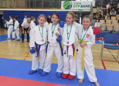 Fotografija 7 - FOTO Karataši murterskog Phoenixa u Sloveniji uzeli 13 medalja