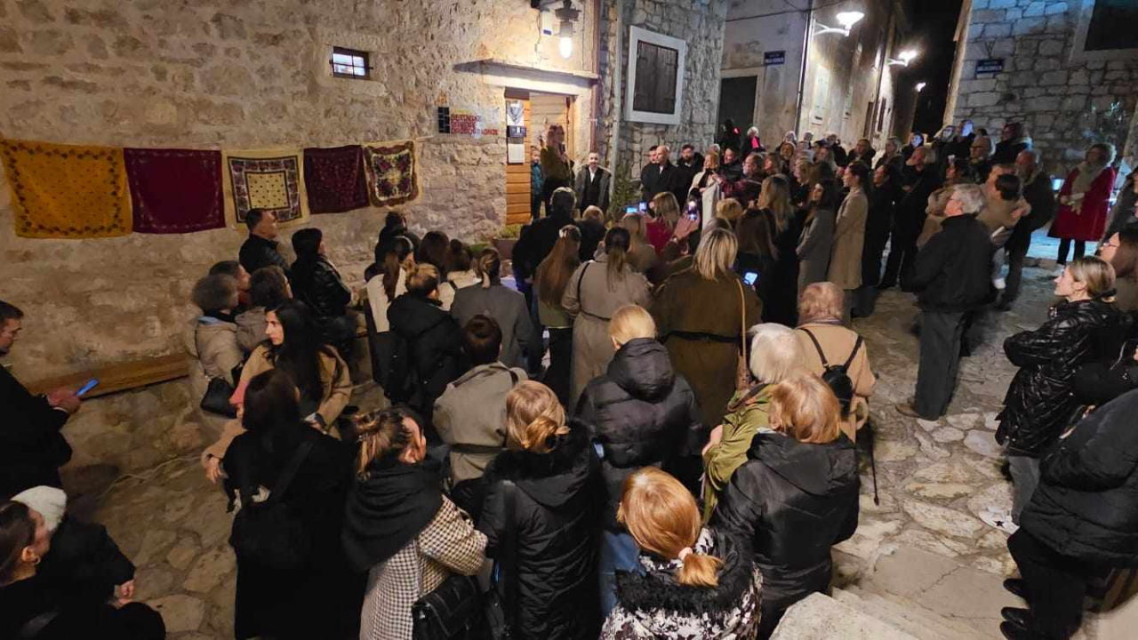 Prvašić Bartol u Betini otvorio svoju prvu izložbu