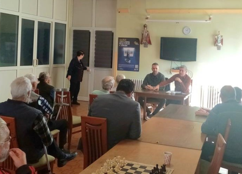 Zaštita od prevara: Policija educirala korisnike Cvjetnog doma o sigurnosti na internetu