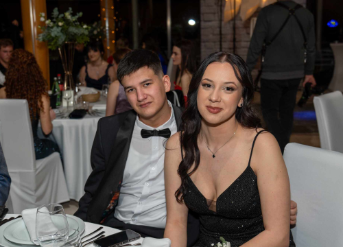 Fotografija 1 - Zavirite na maturalni ples šibenske Ekonomske škole (3)